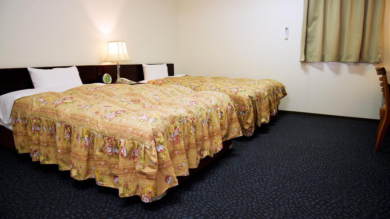 Business Hotel Shuttle Kumamoto Exterior foto